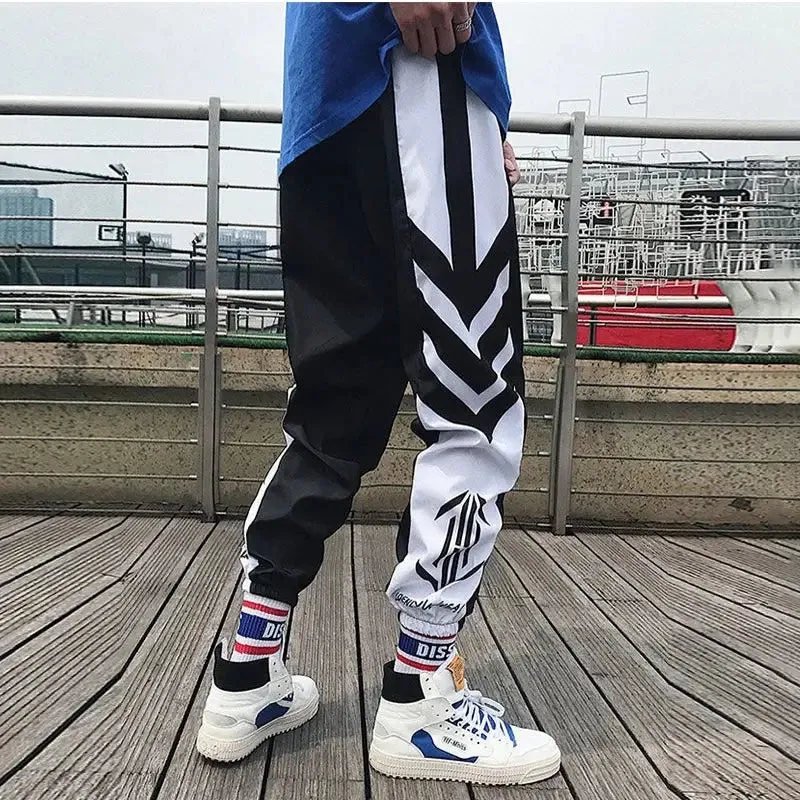 Arrows, Black and White Loose Pants