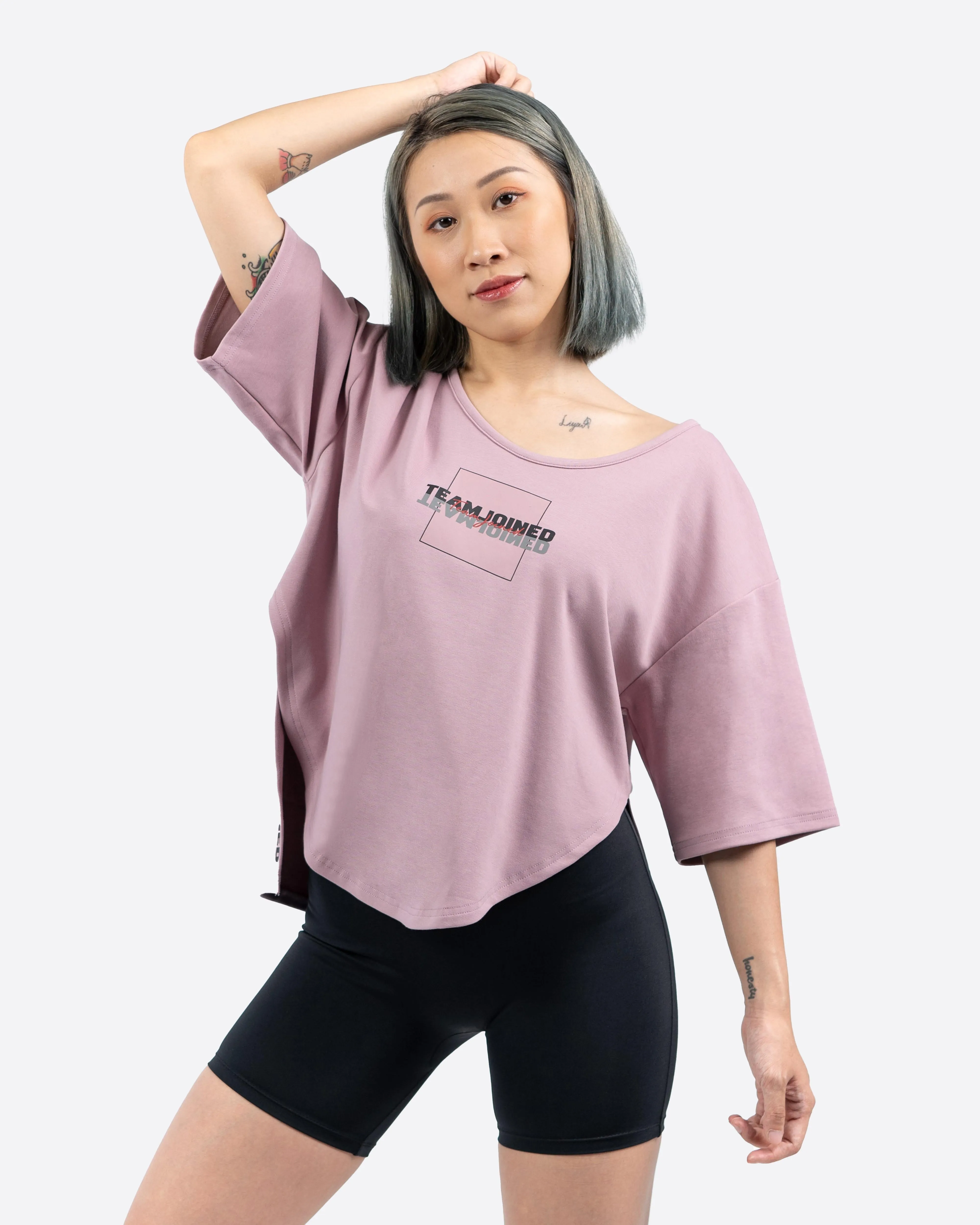 Asymmetry Hem Loose Tee