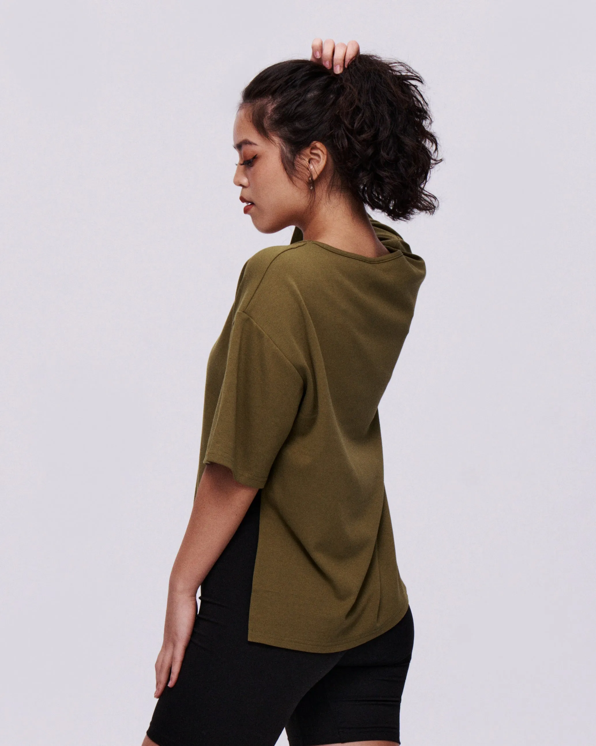 Asymmetry Hem Loose Tee