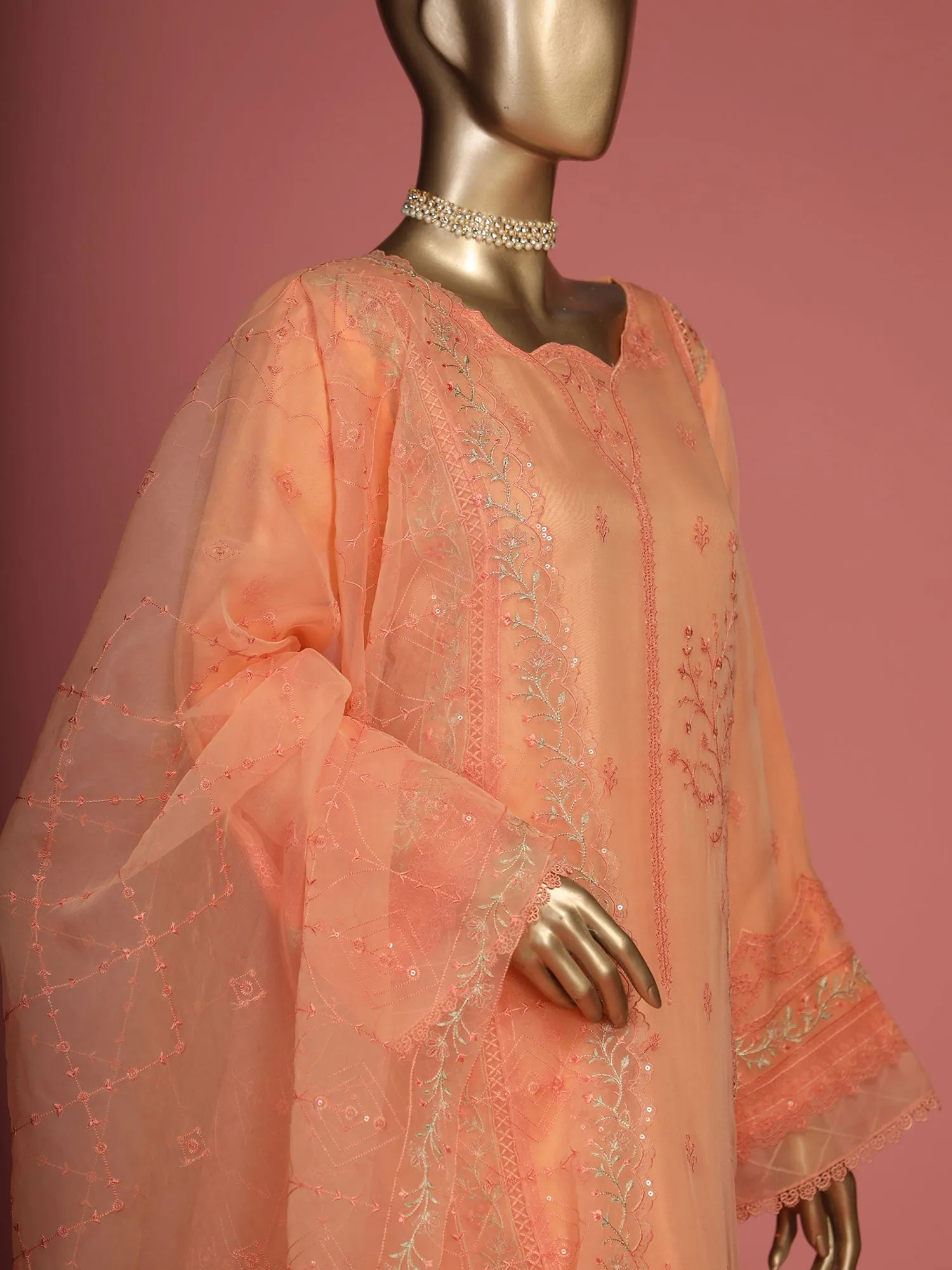 Bin Saeed "Shaifoon" Luxury Peach Suit