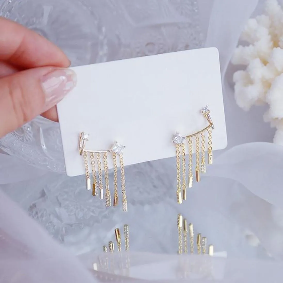 Fashionable Luxury Gold Studs