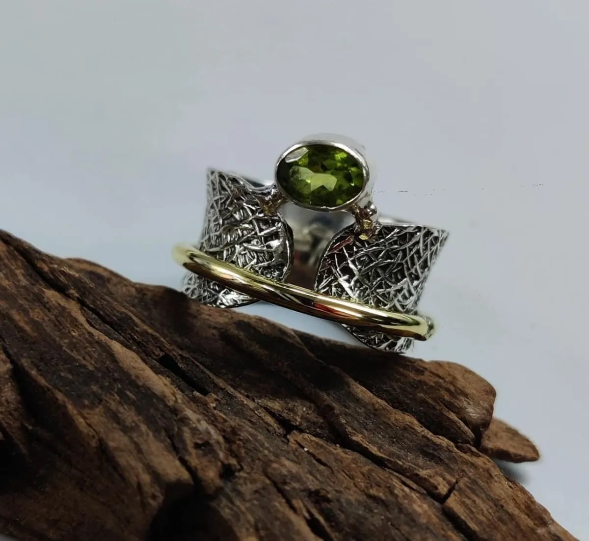 Handmade Spinning Peridot Ring