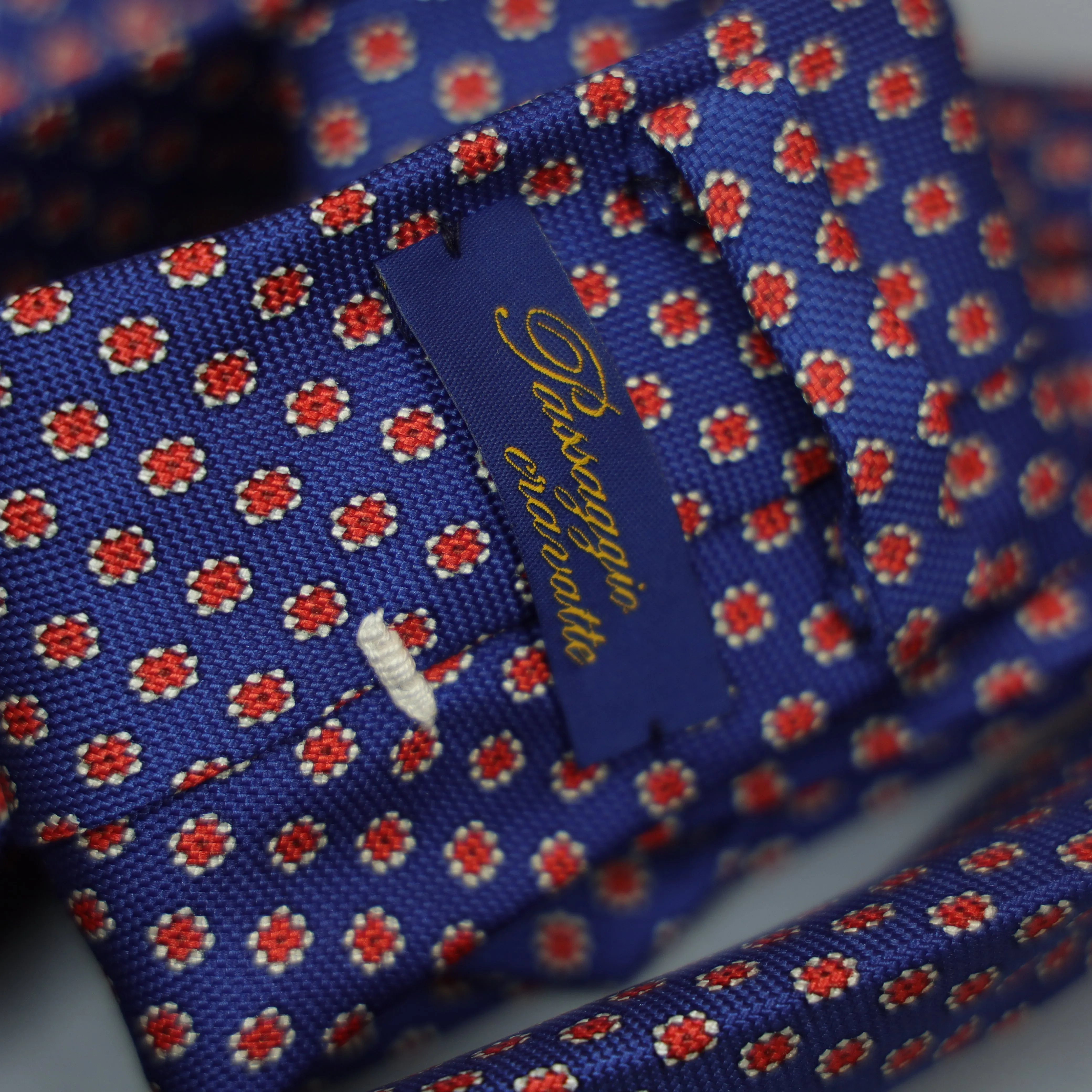 Handmade Vintage 7-Fold Tie