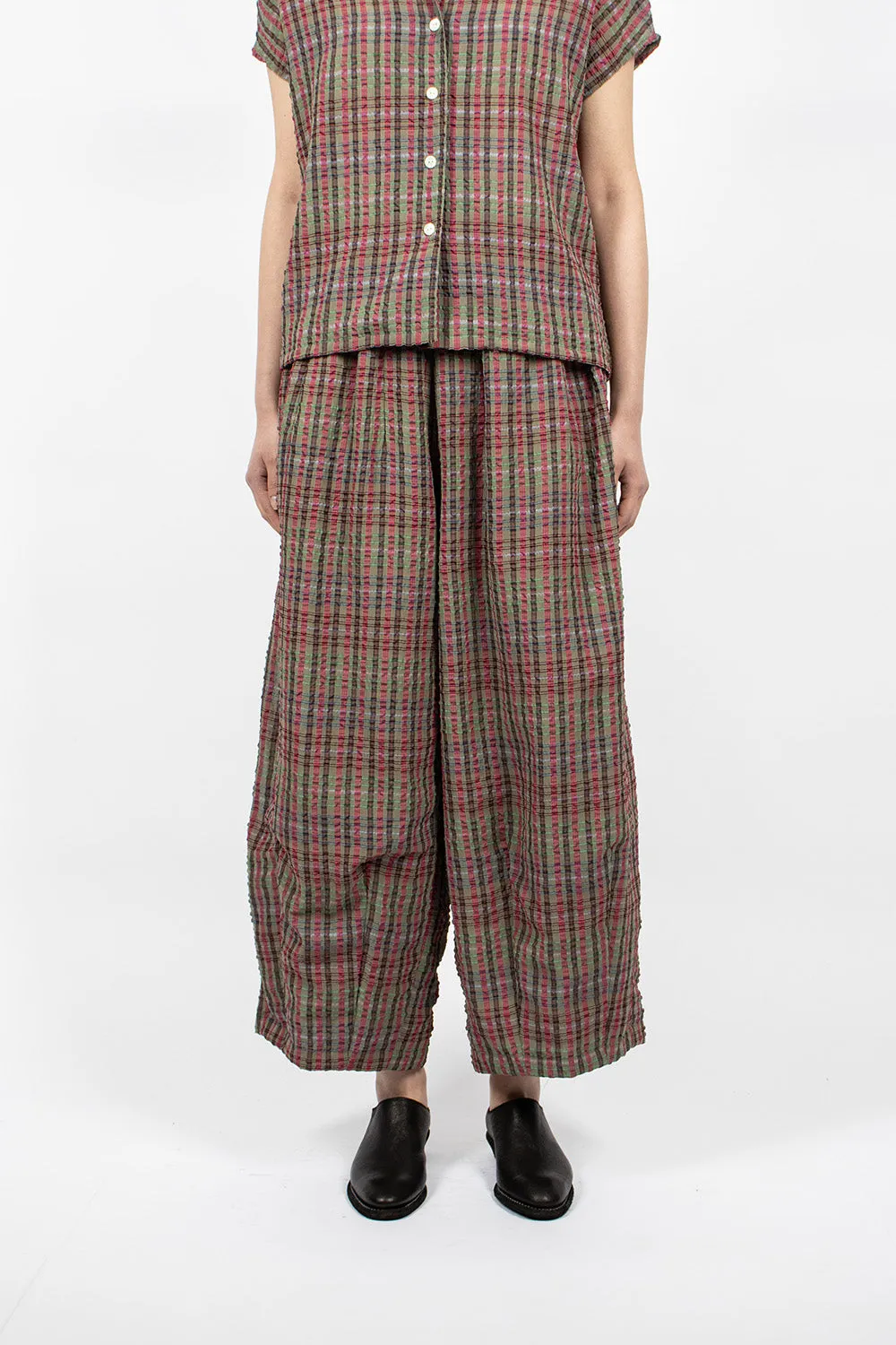 Stylish H.D.P. Pant in Vibrant Green Plaid - Perfect for Casual Wear