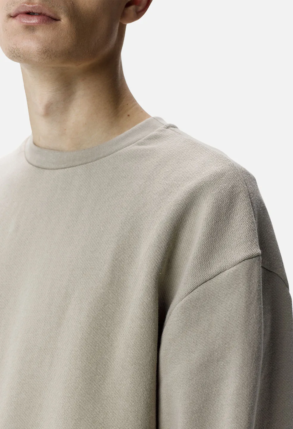 Cozy Mojave Oversized Crewneck Pullover - Perfect for Comfort and Style