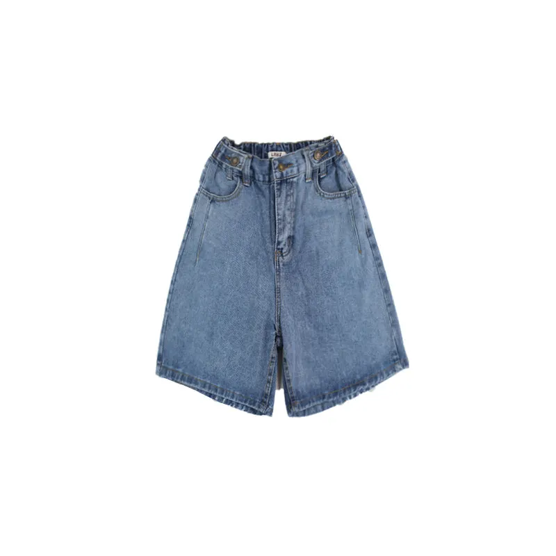 Street style loose fit knee length denim shorts